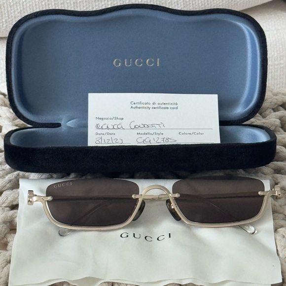 AUTHENTIC Gucci rectangular-framed glasses - Picture 1 of 9